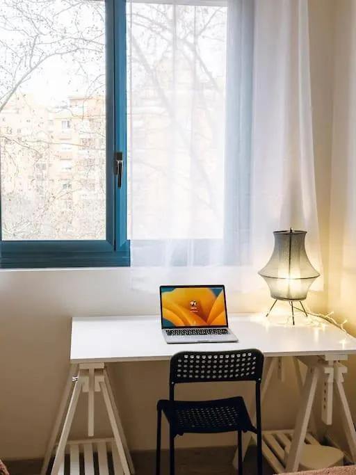 Cozy 2 Bedroom Artbnb Toulouse Train Station Garage Wi-Fi Francja